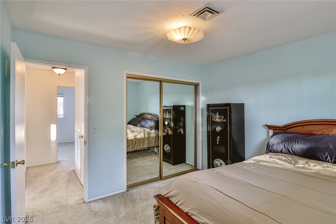 1517 Bryn Mawr Avenue Las Vegas NV 89102