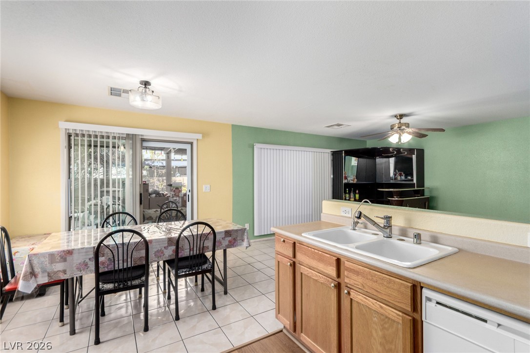 6542 Escatawpa Bay Court Las Vegas NV 89122