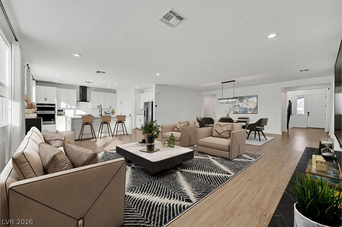 6923 Elysian Valley Avenue Las Vegas NV 89113