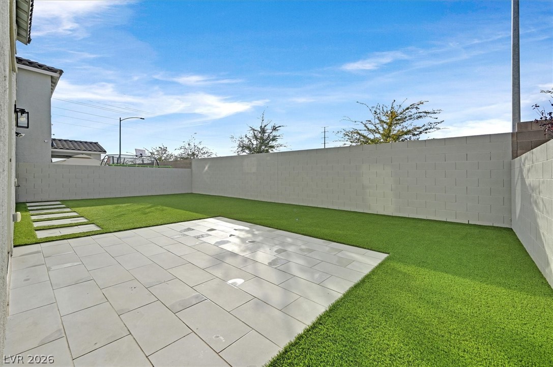 6923 Elysian Valley Avenue Las Vegas NV 89113