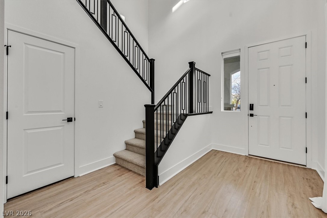6923 Elysian Valley Avenue Las Vegas NV 89113