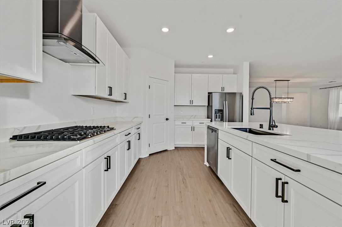 6923 Elysian Valley Avenue Las Vegas NV 89113