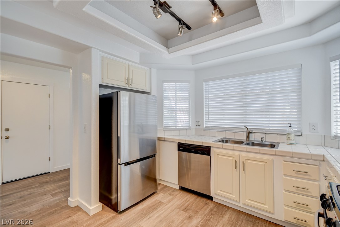 3725 Misty Falls Street Las Vegas NV 89129