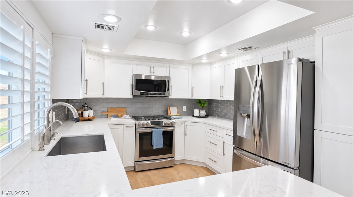 802 Cherry Drive Henderson NV 89002