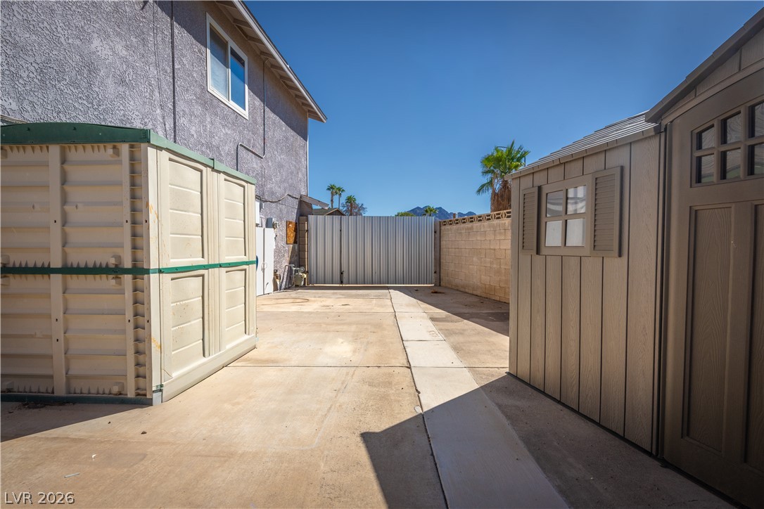 802 Cherry Drive Henderson NV 89002