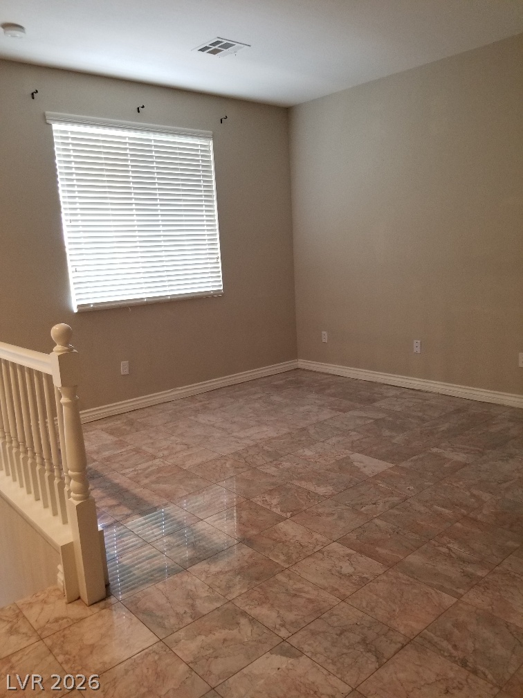 7592 Aspen Color Street Las Vegas NV 89139