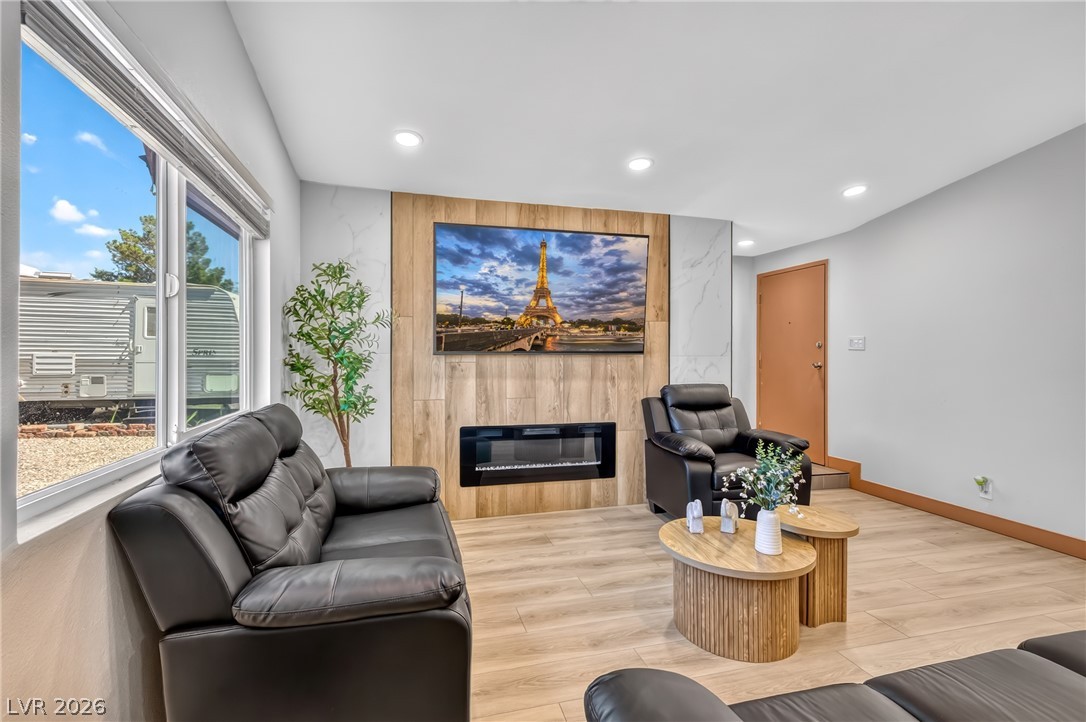 5137 Rappahanock Street Las Vegas NV 89122