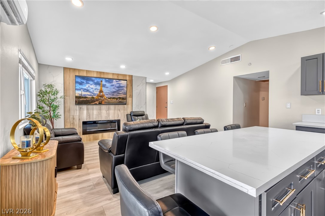 5137 Rappahanock Street Las Vegas NV 89122