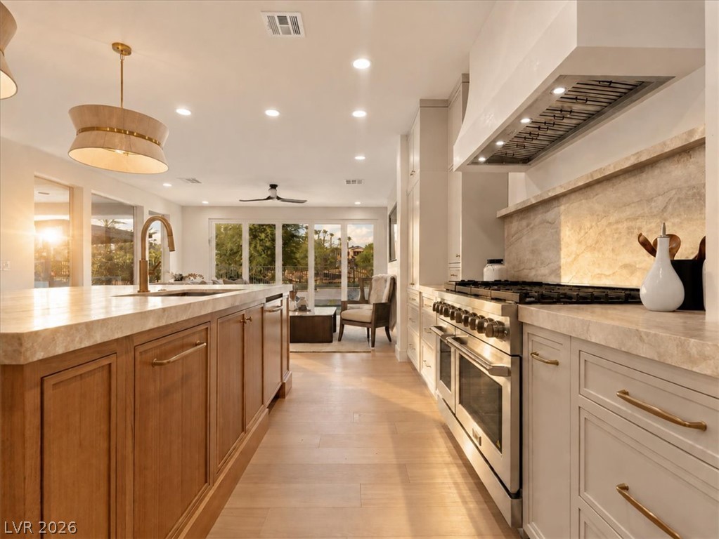 3091 Red Springs Drive Las Vegas NV 89135