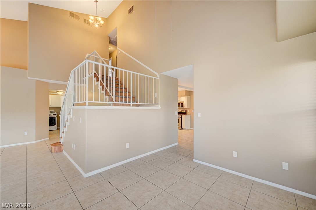 8208 Renfrew Drive Las Vegas NV 89145