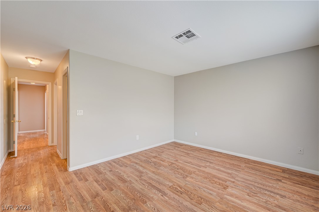 8208 Renfrew Drive Las Vegas NV 89145