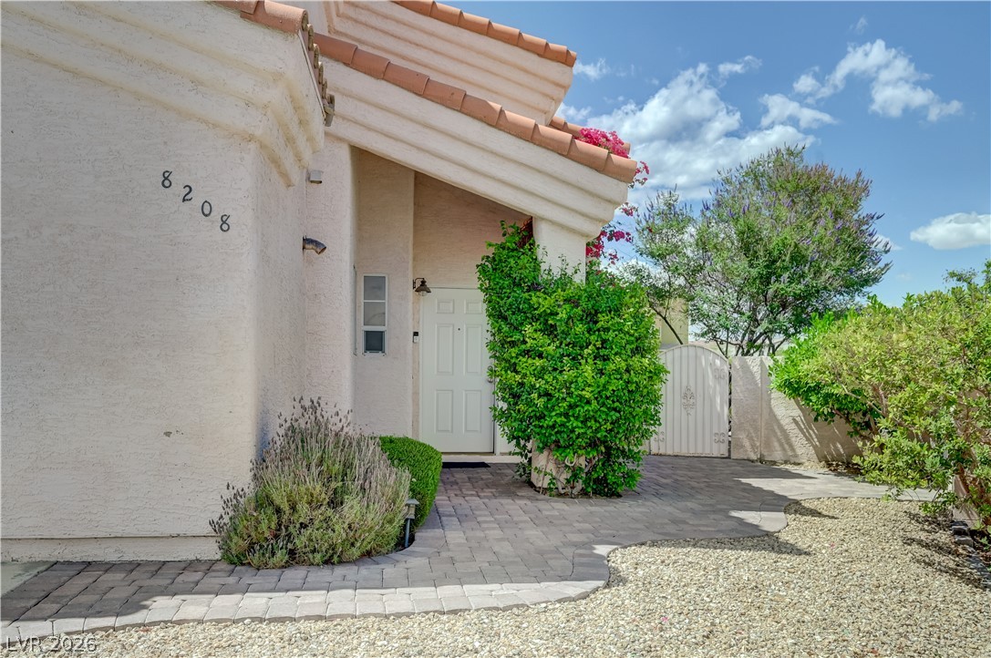 8208 Renfrew Drive Las Vegas NV 89145