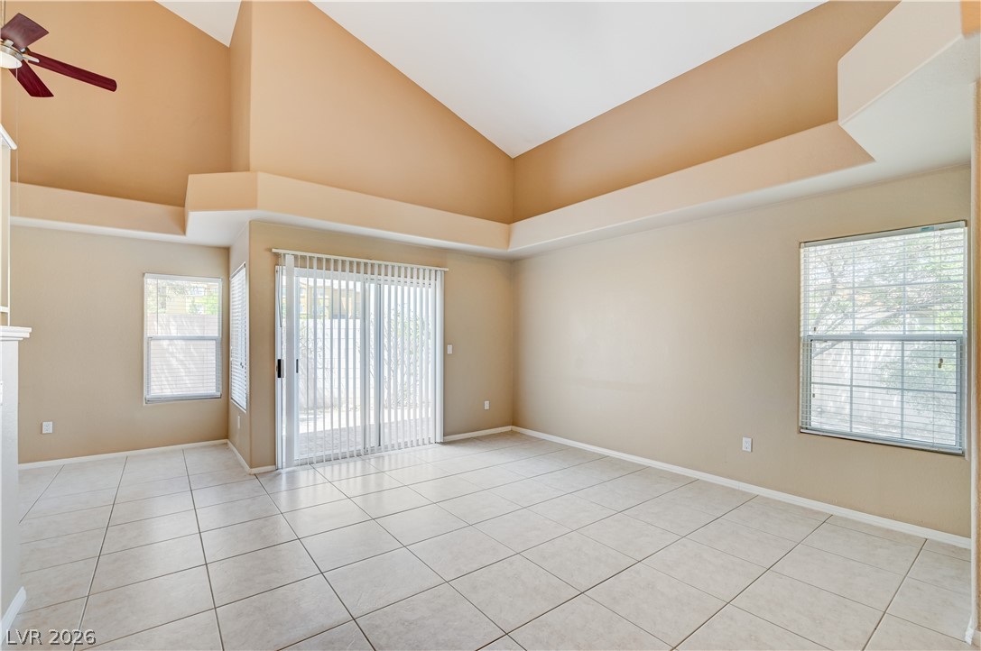 8208 Renfrew Drive Las Vegas NV 89145