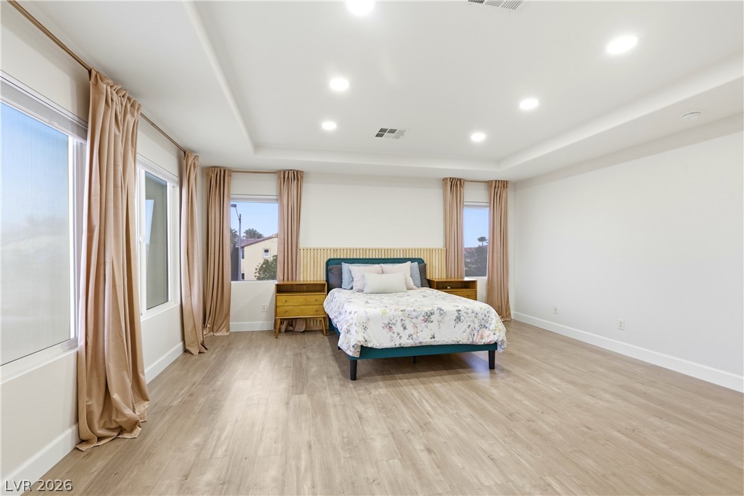 9404 Forest Edge Avenue Las Vegas NV 89149