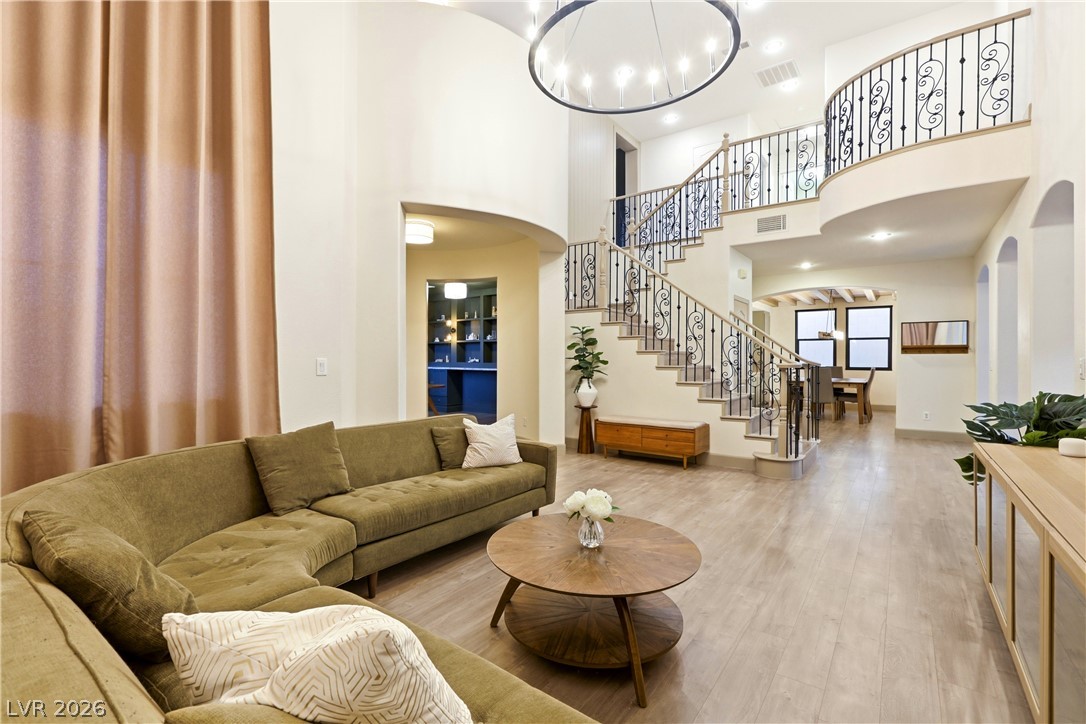 9404 Forest Edge Avenue Las Vegas NV 89149
