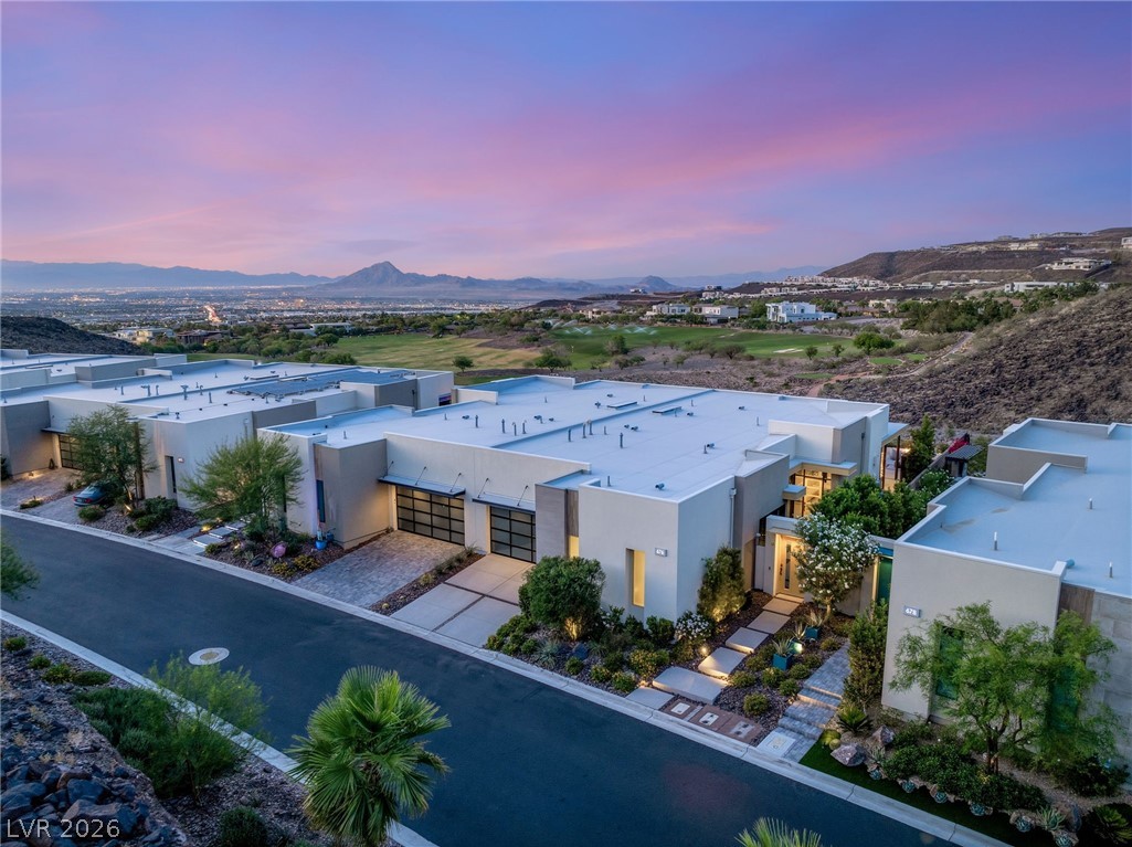 676 Scenic Cliff Drive Henderson NV 89012