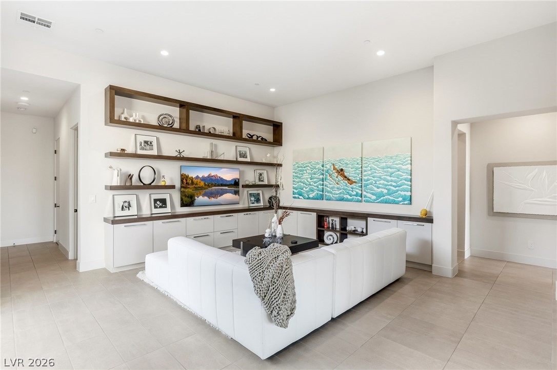 676 Scenic Cliff Drive Henderson NV 89012
