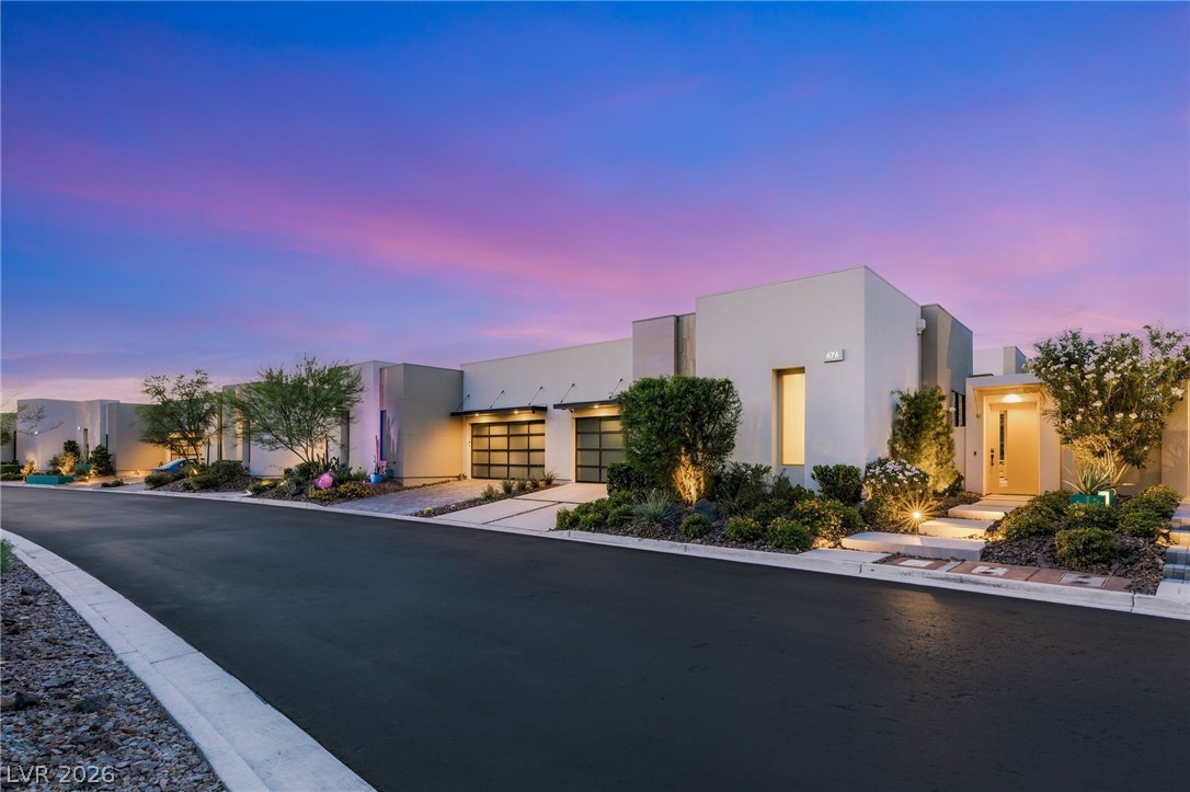 676 Scenic Cliff Drive Henderson NV 89012