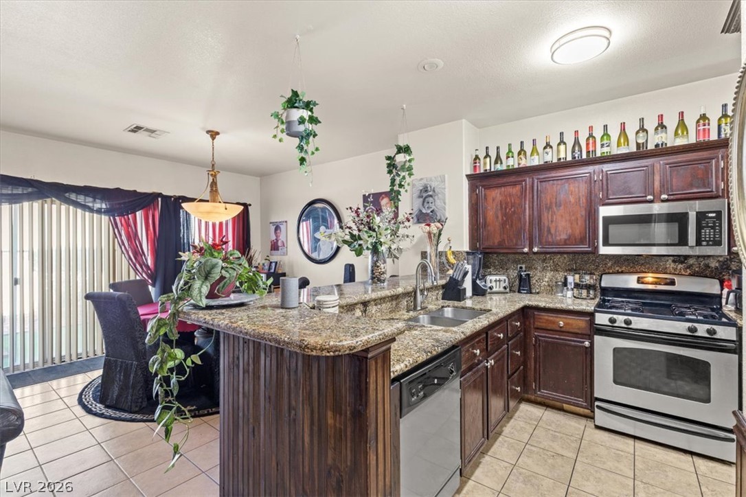 5267 Sunny Beach Lane Las Vegas NV 89118