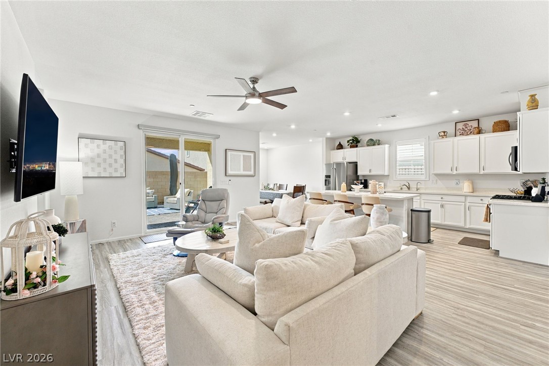 10933 Cilantro Avenue Las Vegas NV 89166