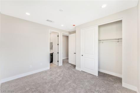 964 Estates Bend Court Las Vegas NV 89138