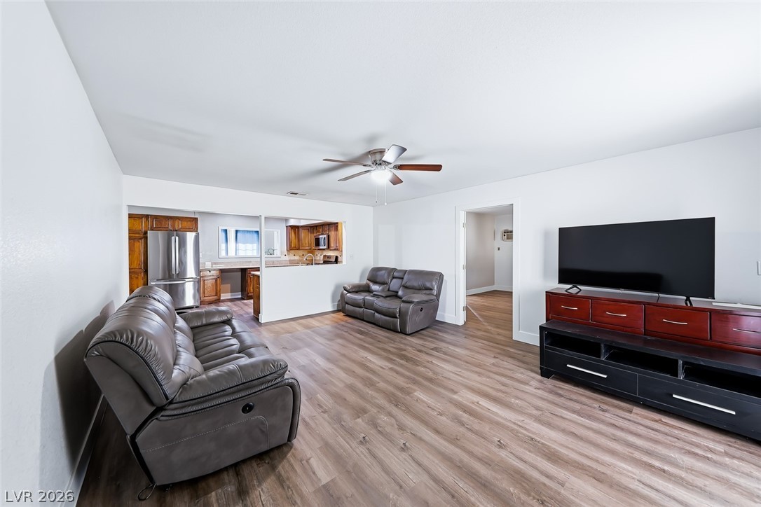 3068 Topaz Street Las Vegas NV 89121