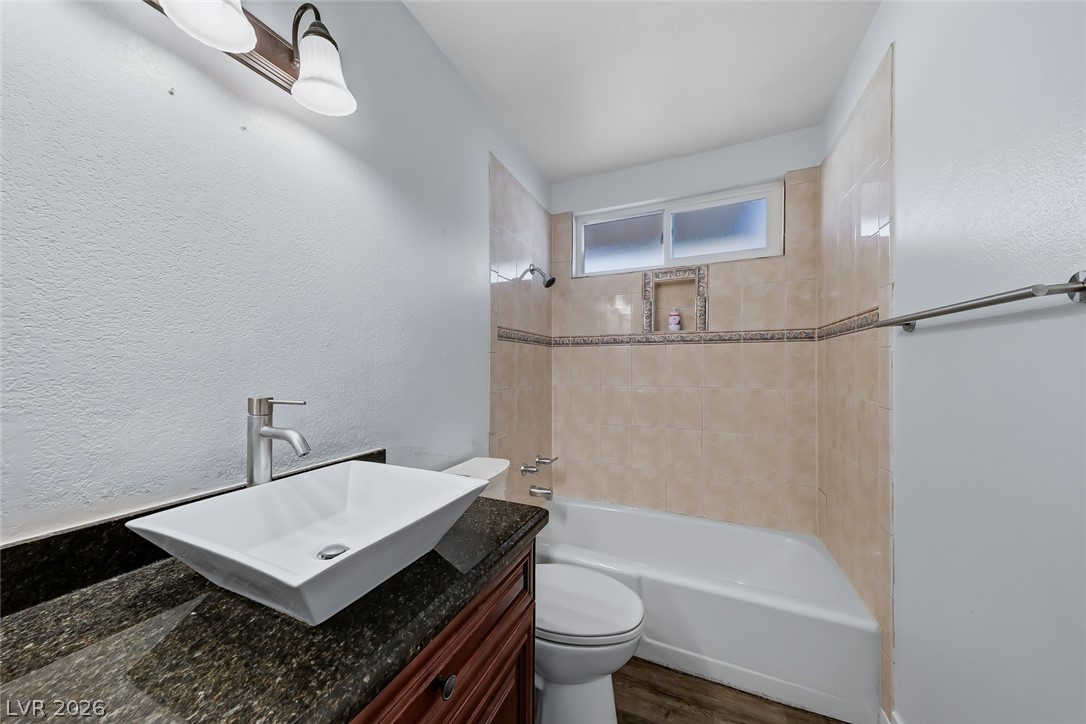 3068 Topaz Street Las Vegas NV 89121