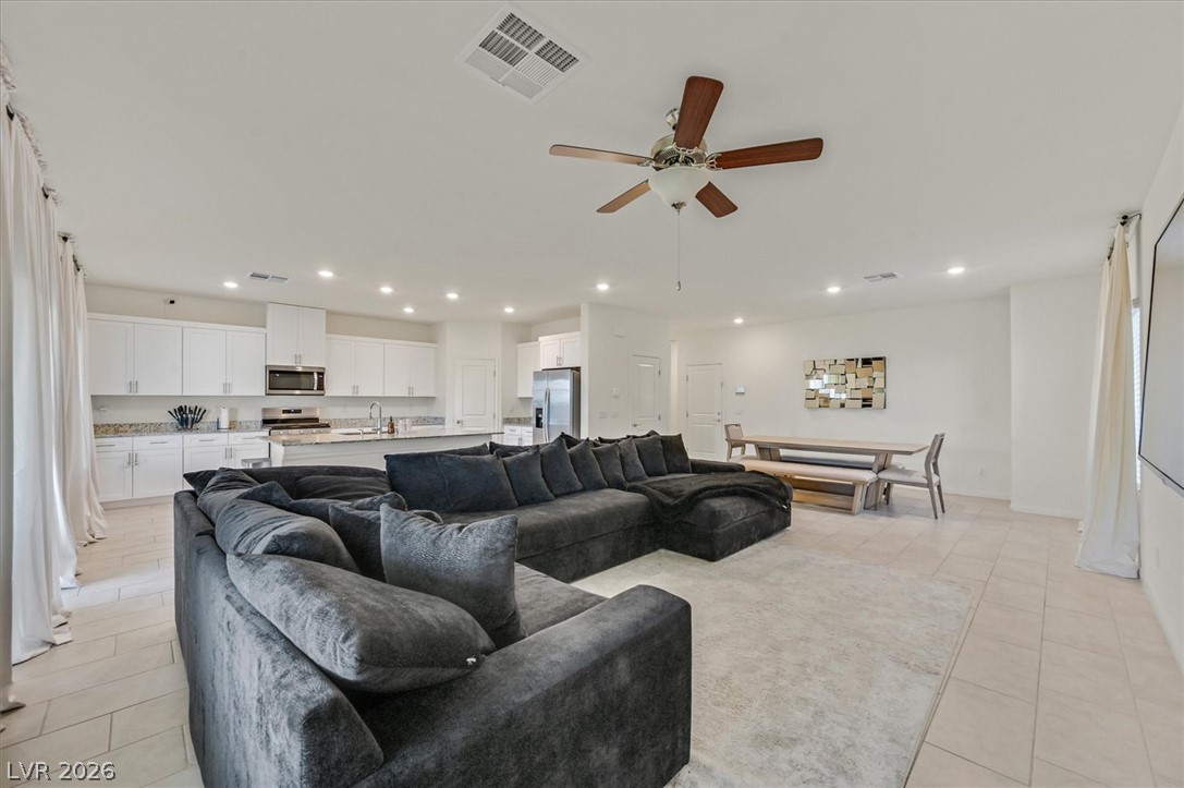 1842 Farah Falls Place North Las Vegas NV 89084