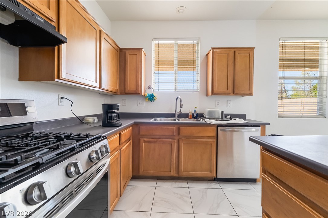 5317 Caprock Canyon Avenue Las Vegas NV 89139
