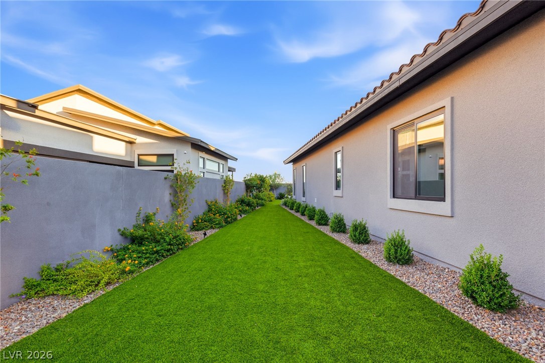 412 Cliff Terrace Avenue Las Vegas NV 89138