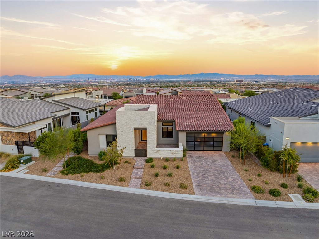 412 Cliff Terrace Avenue Las Vegas NV 89138