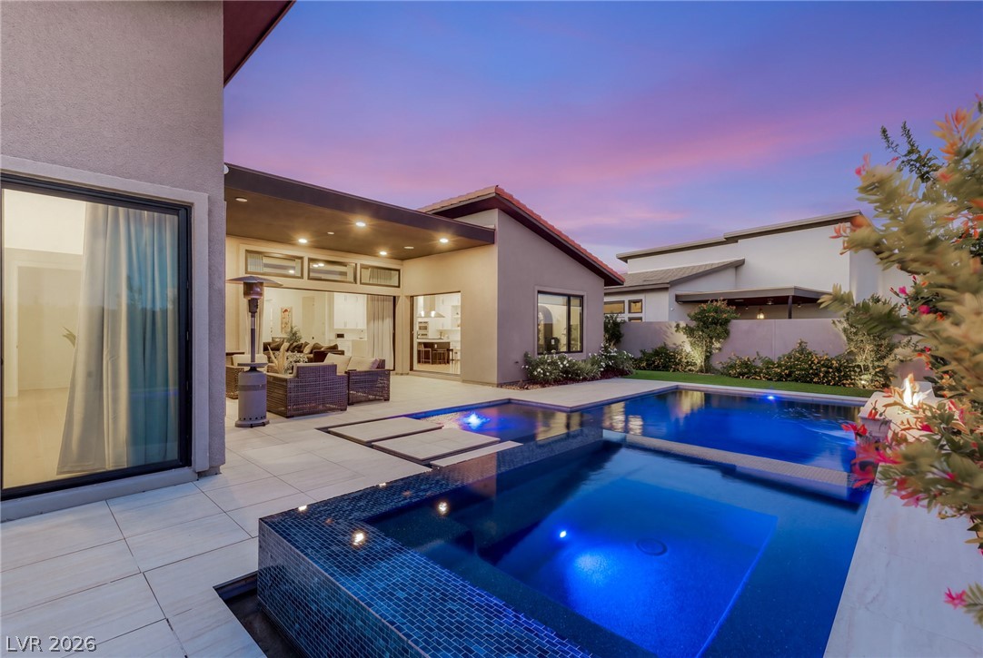 412 Cliff Terrace Avenue Las Vegas NV 89138