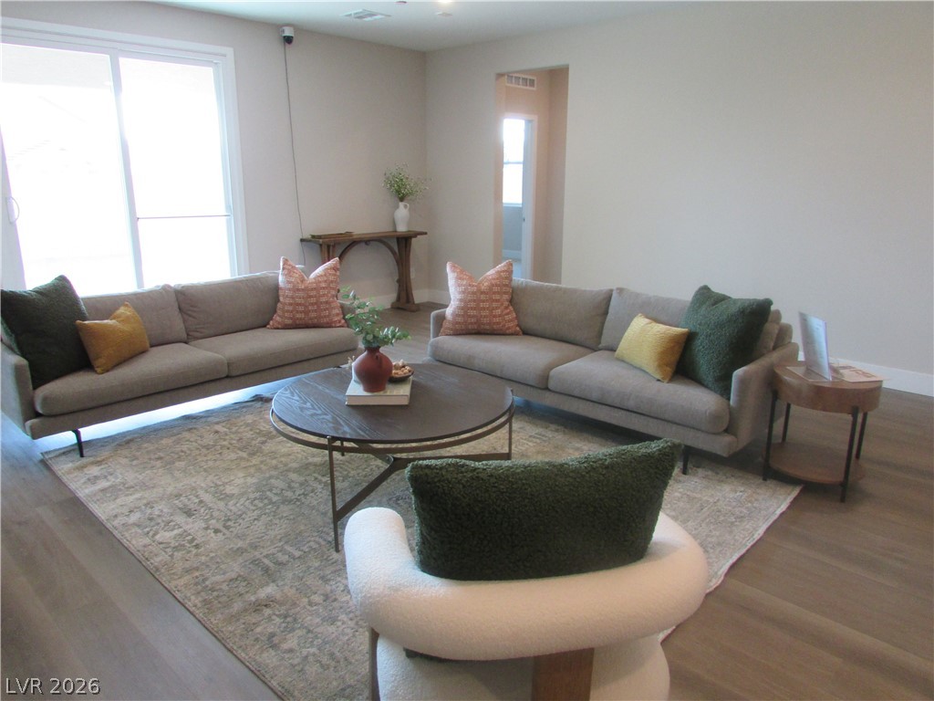 988 Gentle Swan Henderson NV 89011