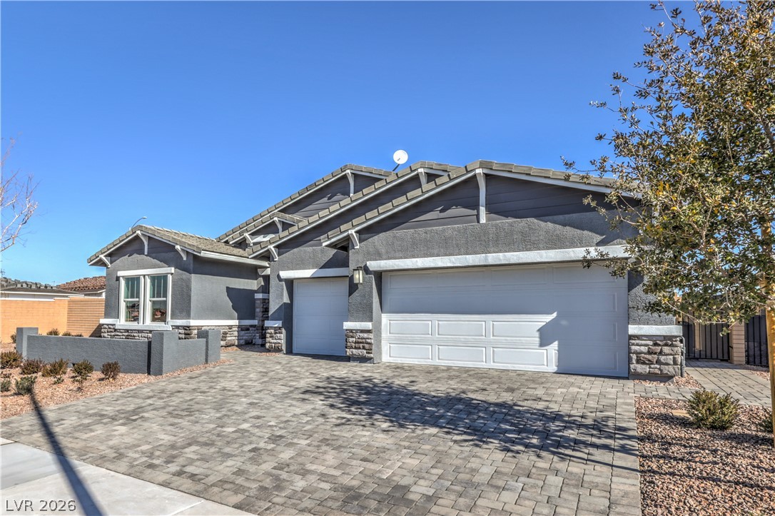 1048 Gentle Swan Street Henderson NV 89011