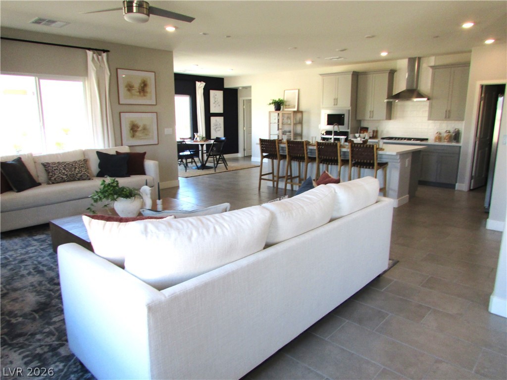 1048 Gentle Swan Street Henderson NV 89011