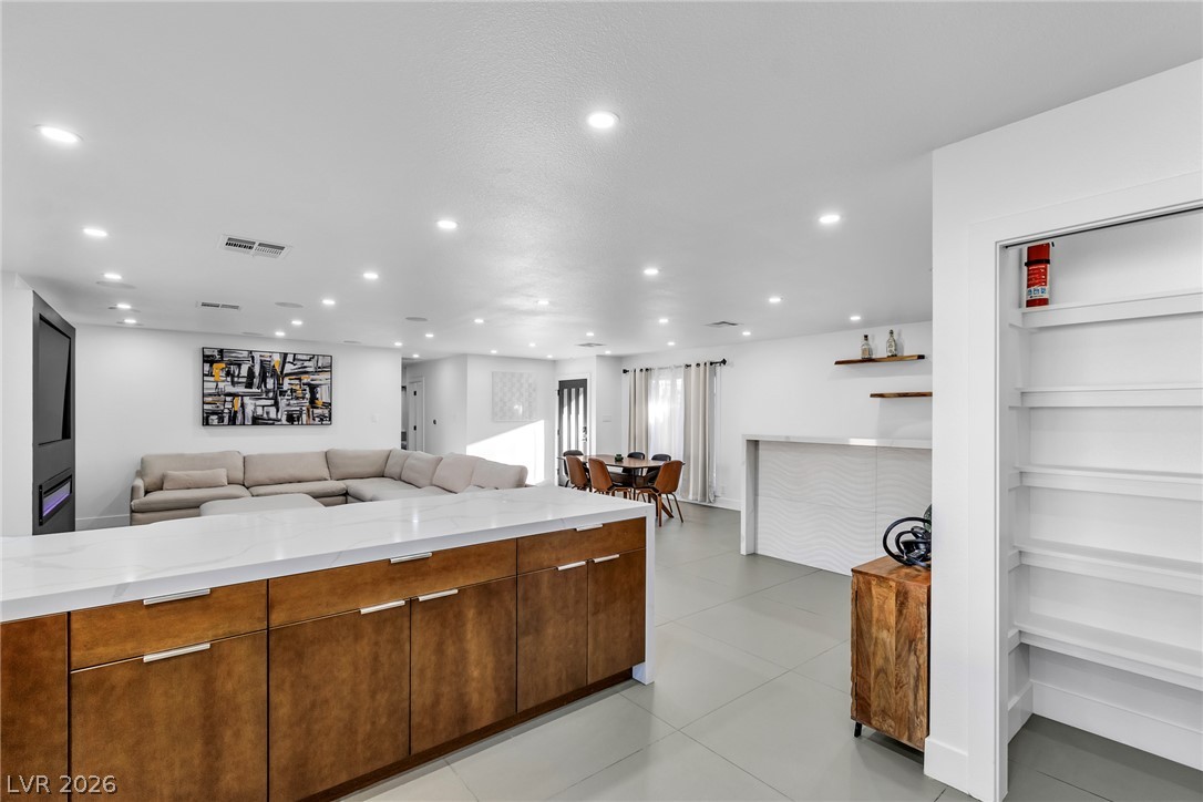 4170 Sheppard Drive Las Vegas NV 89121