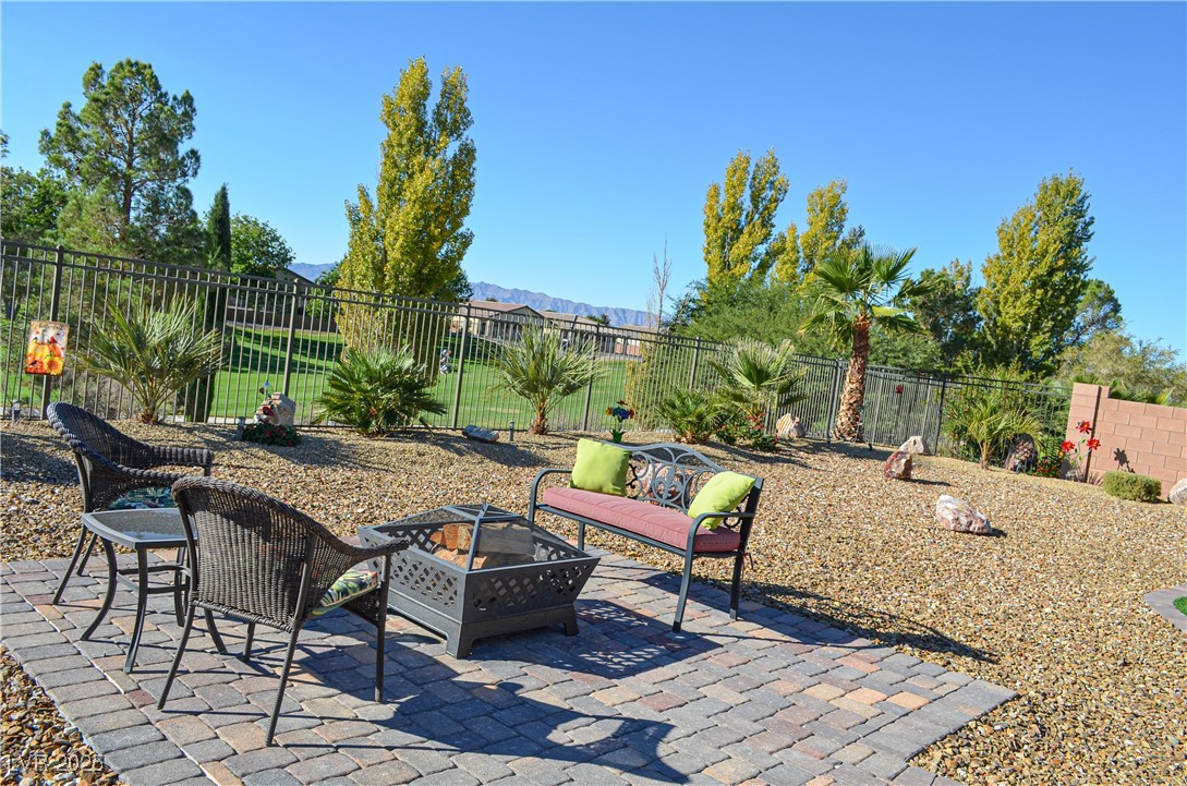 5519 Eleganza Avenue Pahrump NV 89061