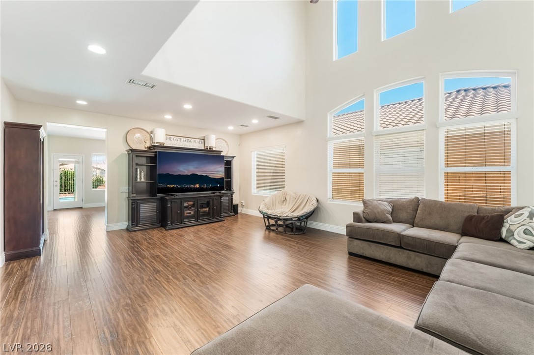 6432 Birdcall Street North Las Vegas NV 89084
