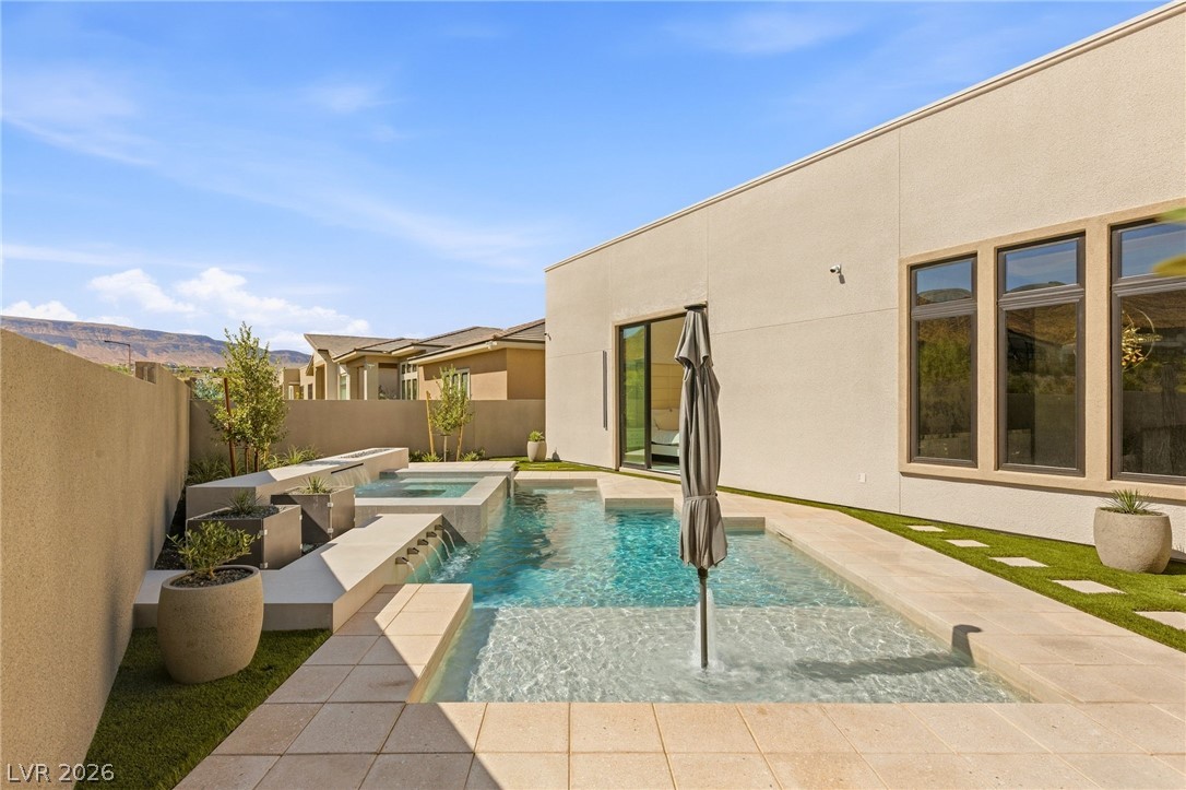 11041 Concord Valley Drive Las Vegas NV 89135