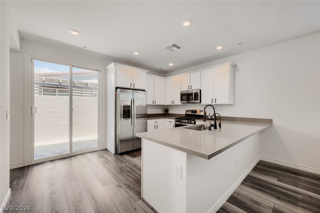 9482 Noble Fir Ridge Avenue Las Vegas NV 89143