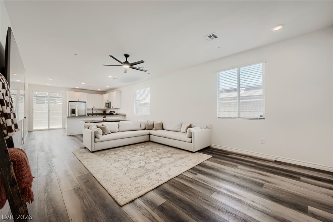 9482 Noble Fir Ridge Avenue Las Vegas NV 89143