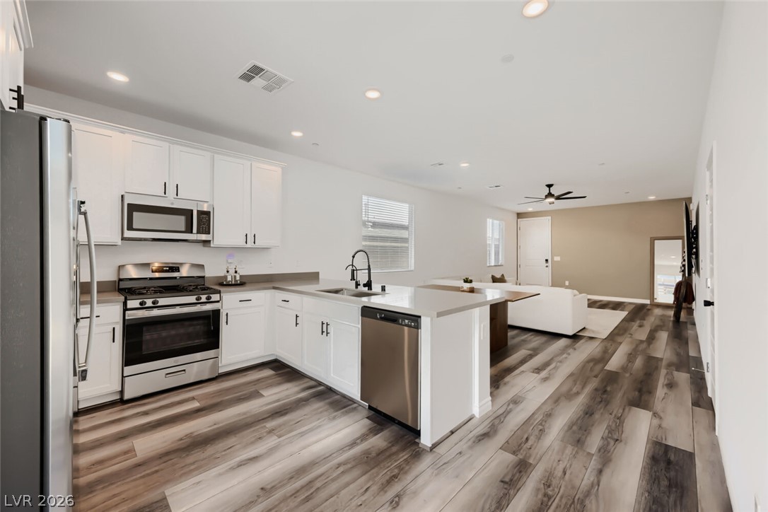 9482 Noble Fir Ridge Avenue Las Vegas NV 89143