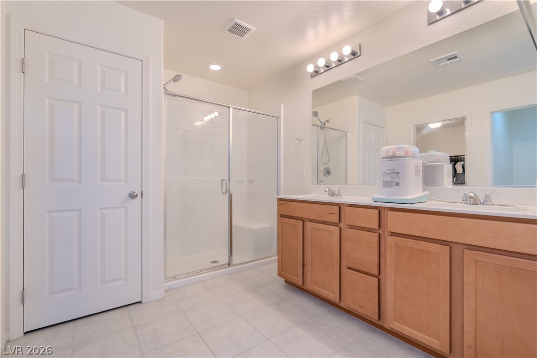 10045 Silver Comet Court Las Vegas NV 89178