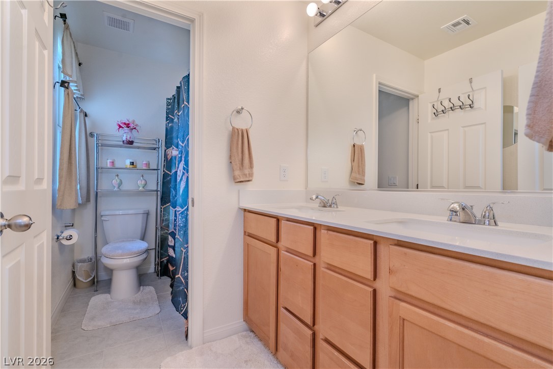 10045 Silver Comet Court Las Vegas NV 89178