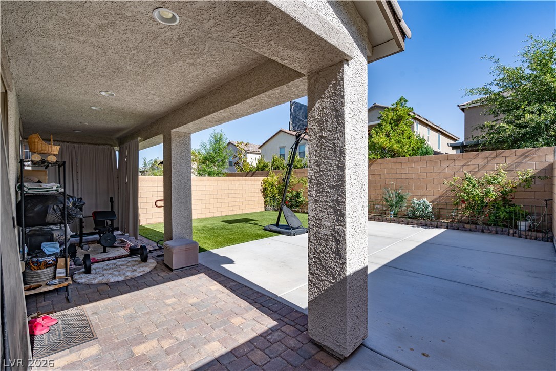 10045 Silver Comet Court Las Vegas NV 89178