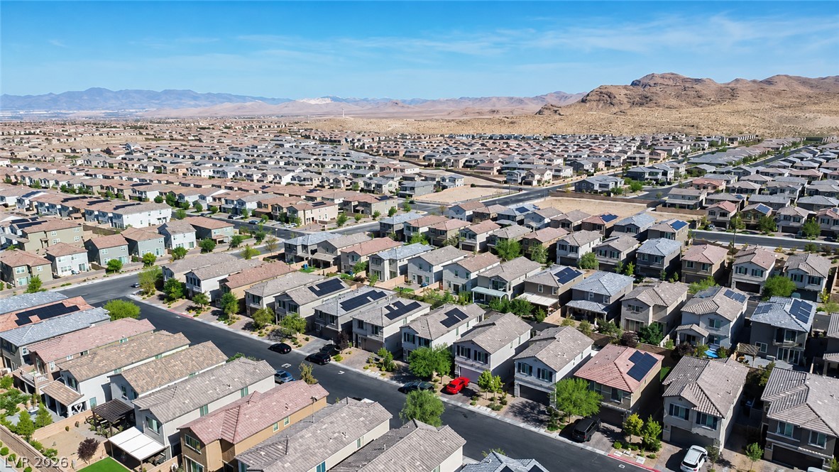10045 Silver Comet Court Las Vegas NV 89178