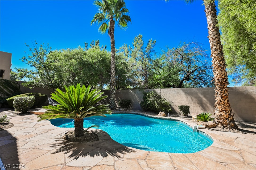 9 Stonemark Drive Henderson NV 89052