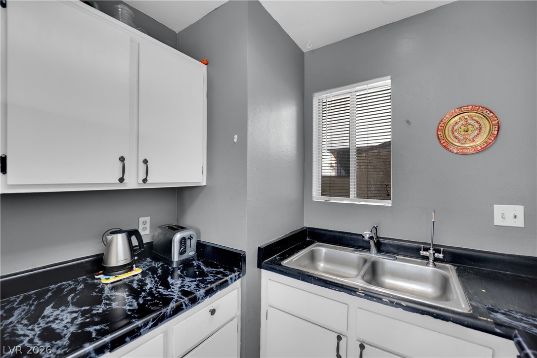 5007 Spencer Street C Las Vegas NV 89119