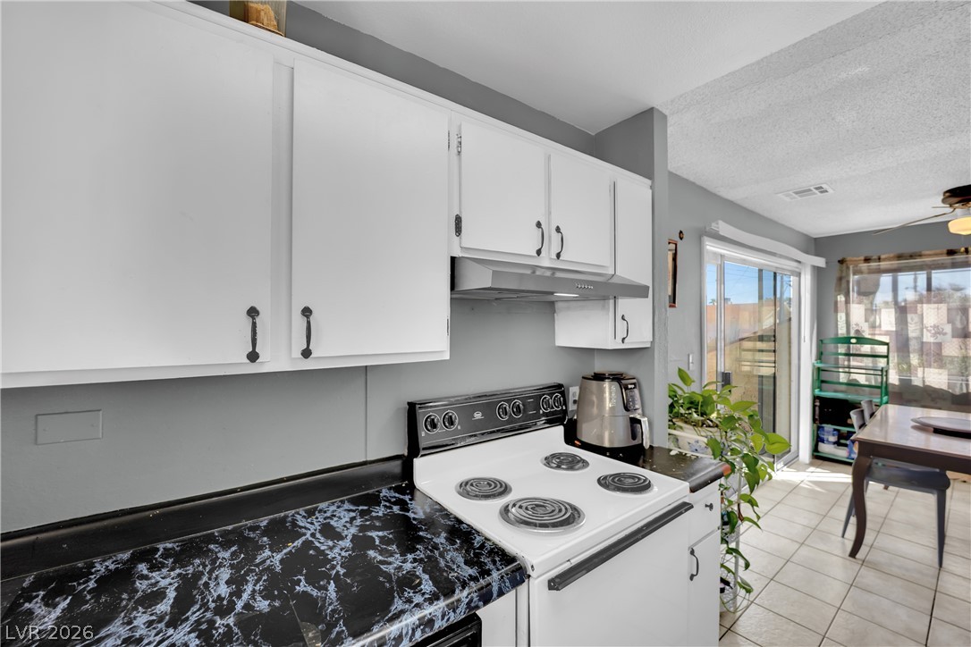 5007 Spencer Street C Las Vegas NV 89119