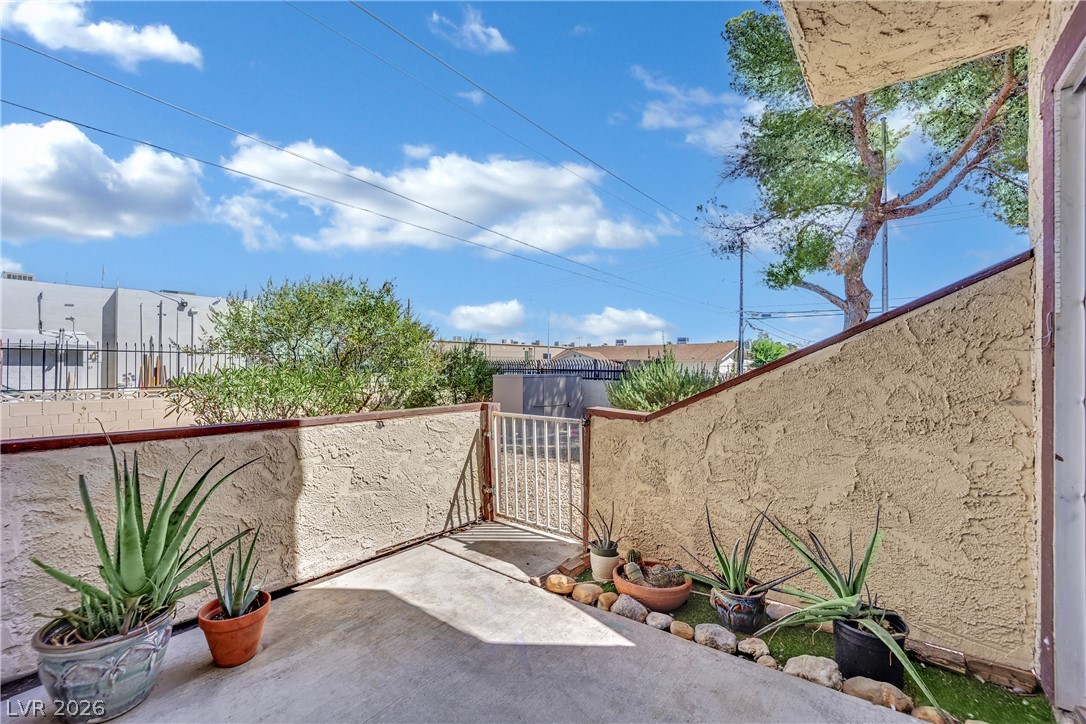 5007 Spencer Street C Las Vegas NV 89119